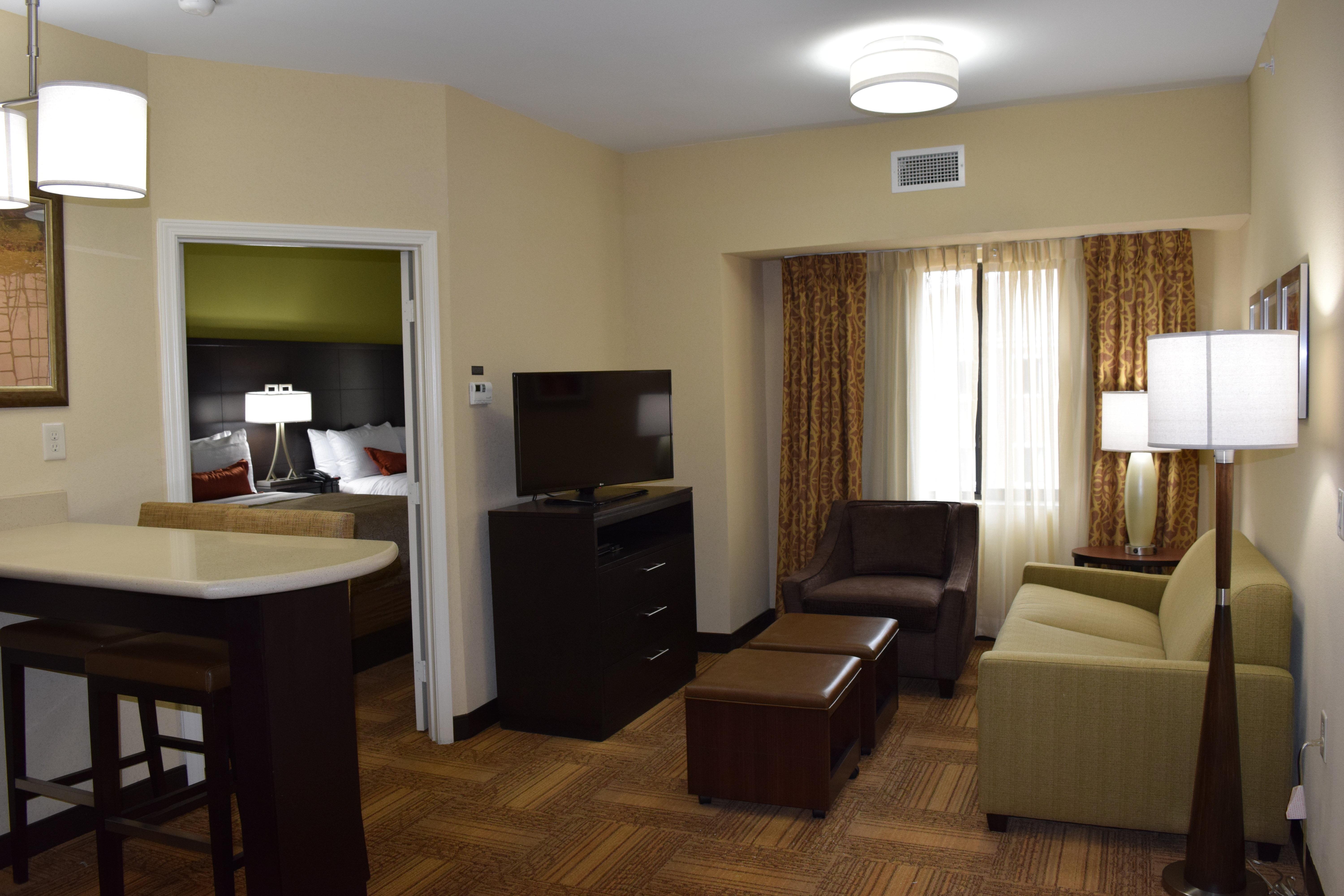 Staybridge By Ihg Hotel