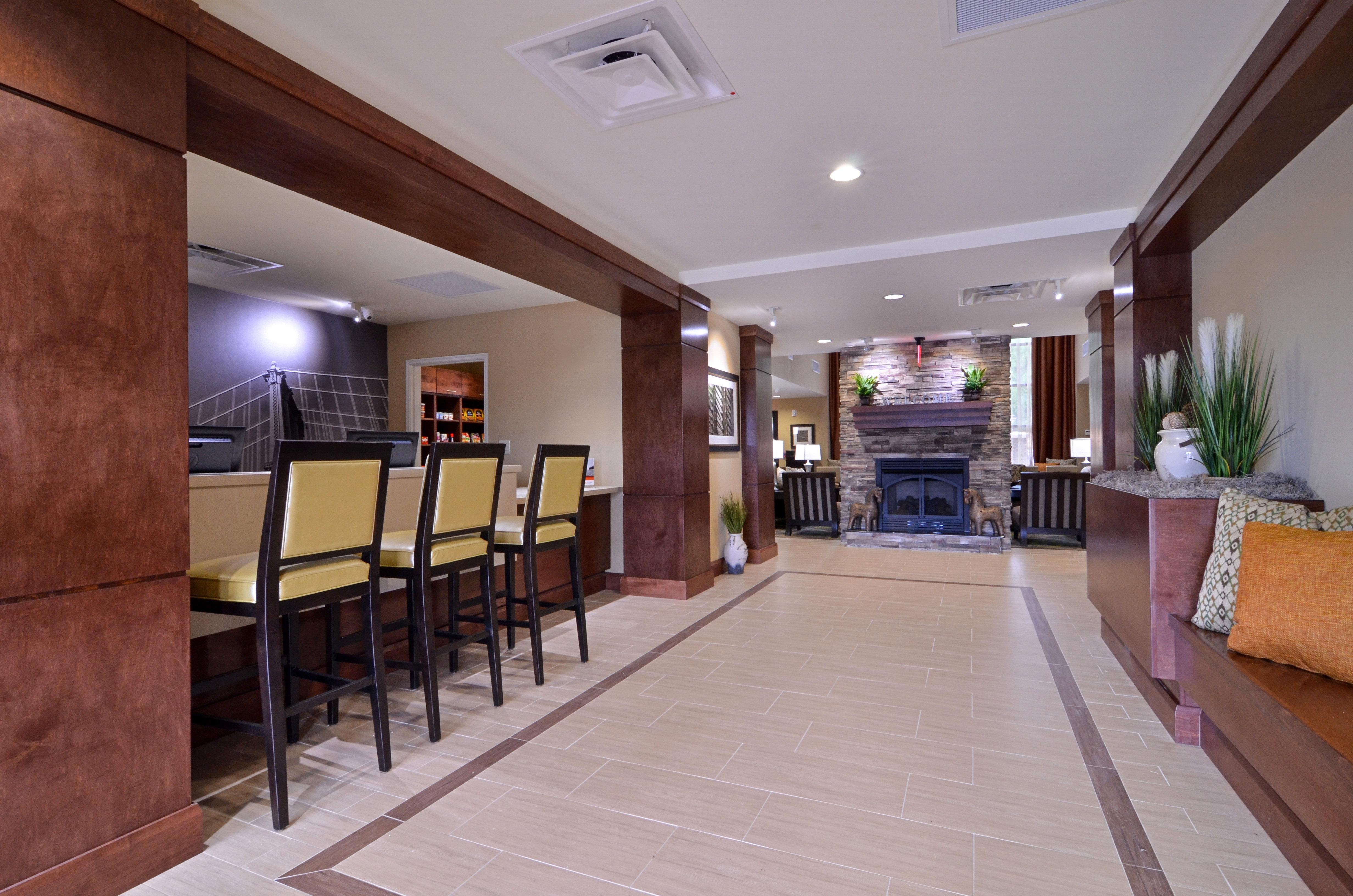 Hotel Staybridge By Ihg 3*